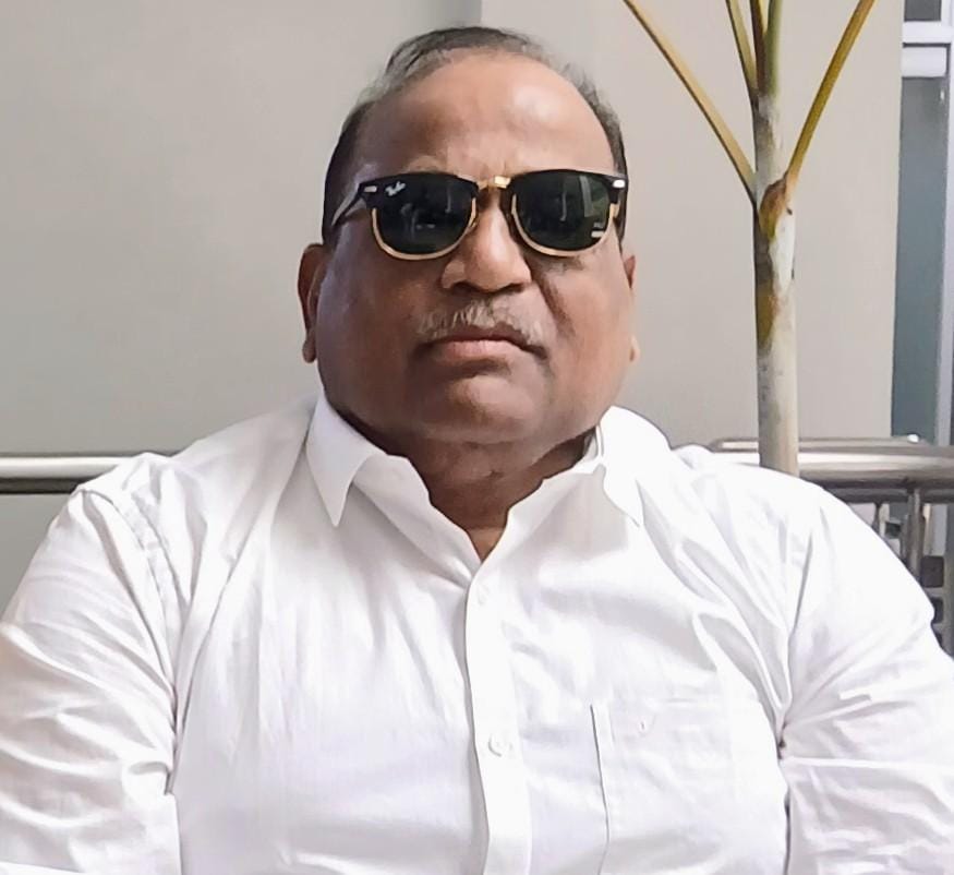 श्री. डी.एन. दिवेकर